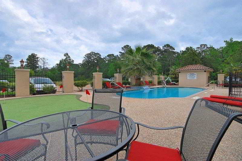 Best Western Plus Crown Colony Inn & Suites Lufkin Zewnętrze zdjęcie