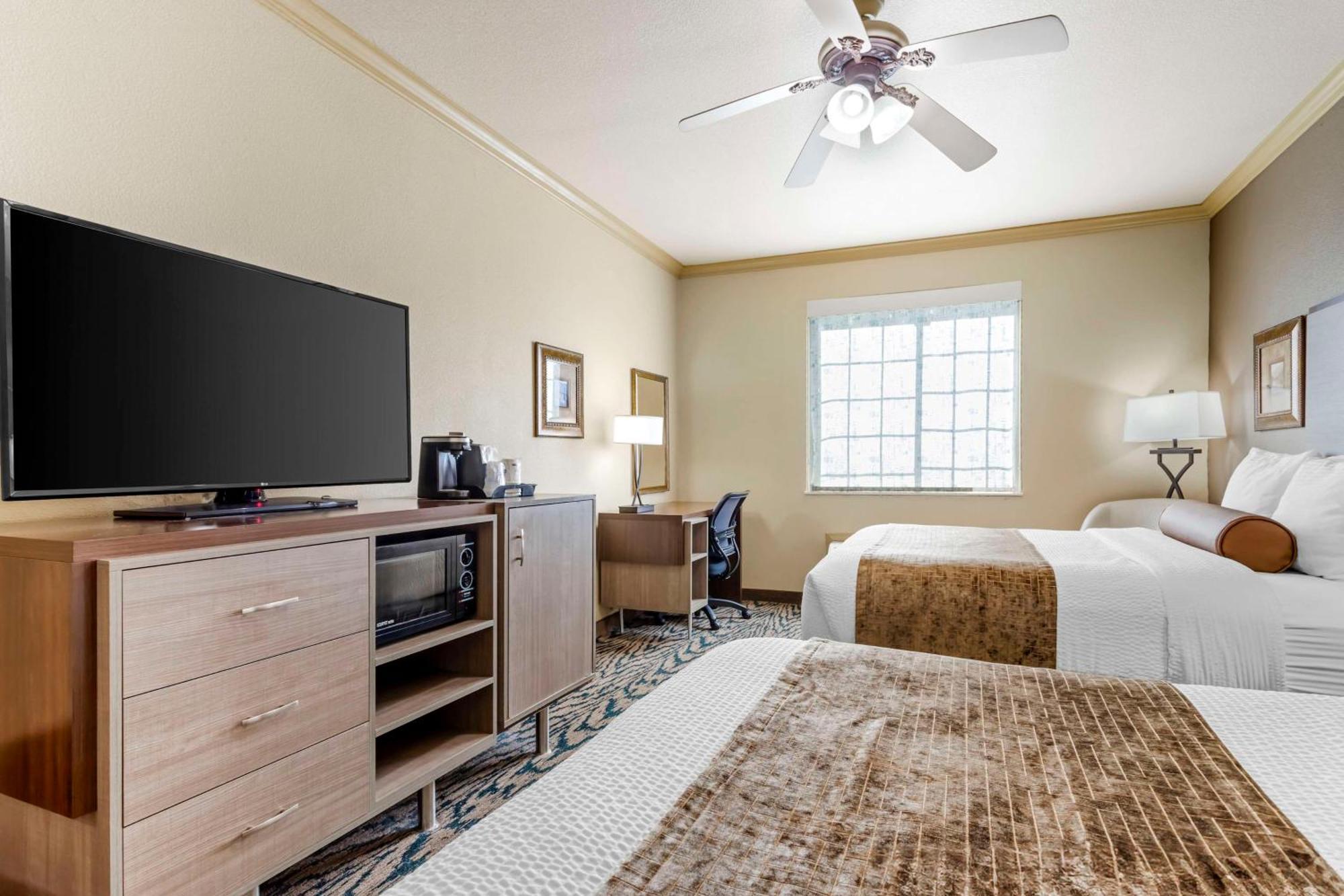 Best Western Plus Crown Colony Inn & Suites Lufkin Zewnętrze zdjęcie