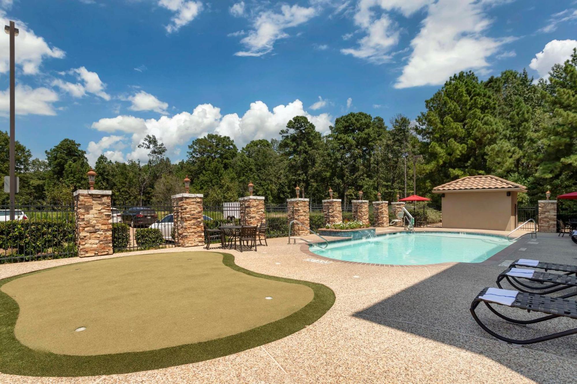 Best Western Plus Crown Colony Inn & Suites Lufkin Zewnętrze zdjęcie