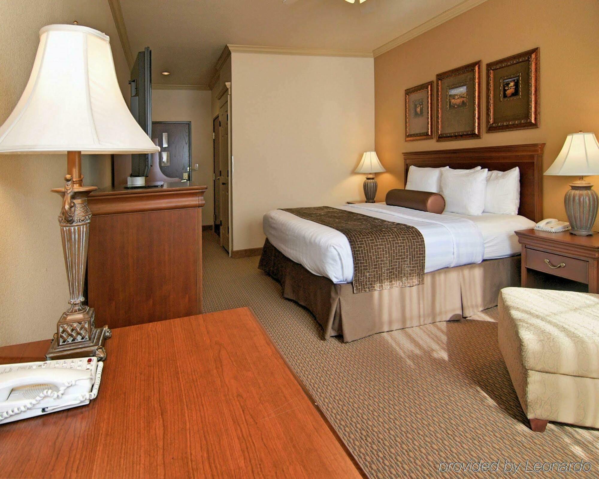 Best Western Plus Crown Colony Inn & Suites Lufkin Zewnętrze zdjęcie
